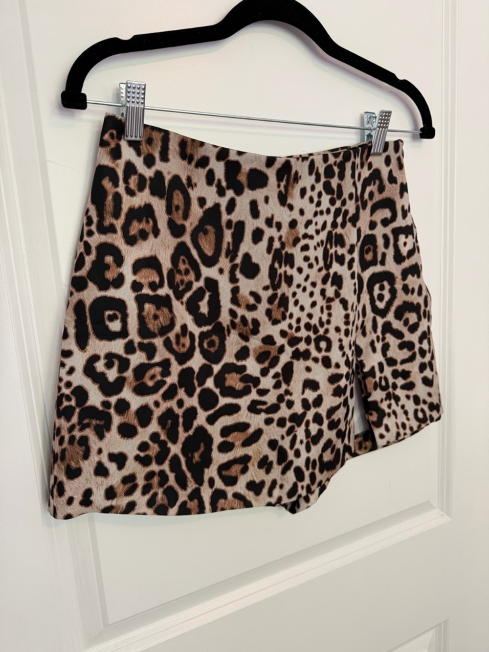 Zara Leopard Print Mini Skort